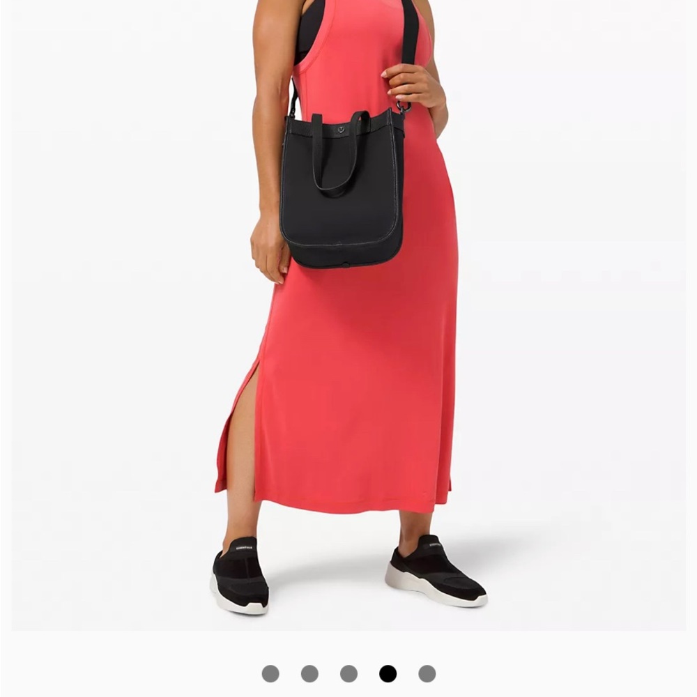 Lululemon Now And Always Tote  8L